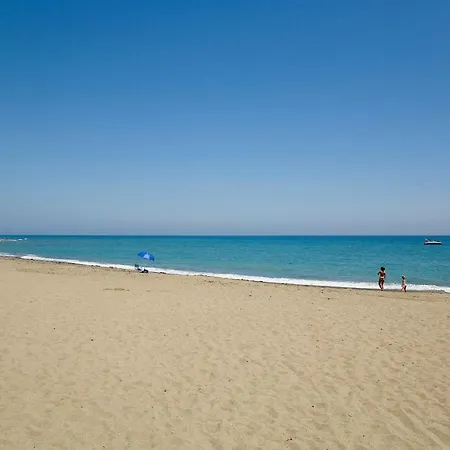 Apartamento 102 Guadalmansa Playa, Heaven