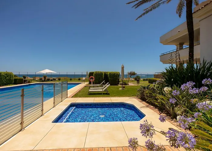 Apartamento 102 Guadalmansa Playa, Heaven *