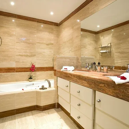 102 Guadalmansa Playa, Heaven شقة إِستيبونا